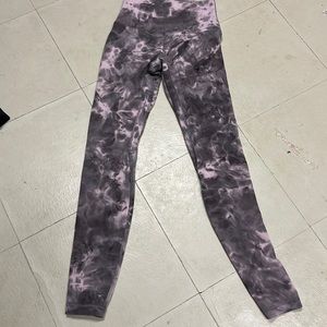 Lululemon align leggings 28” only worn a few times bought for 49